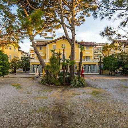 Hotel Ville Bianchi Grado Buitenkant foto