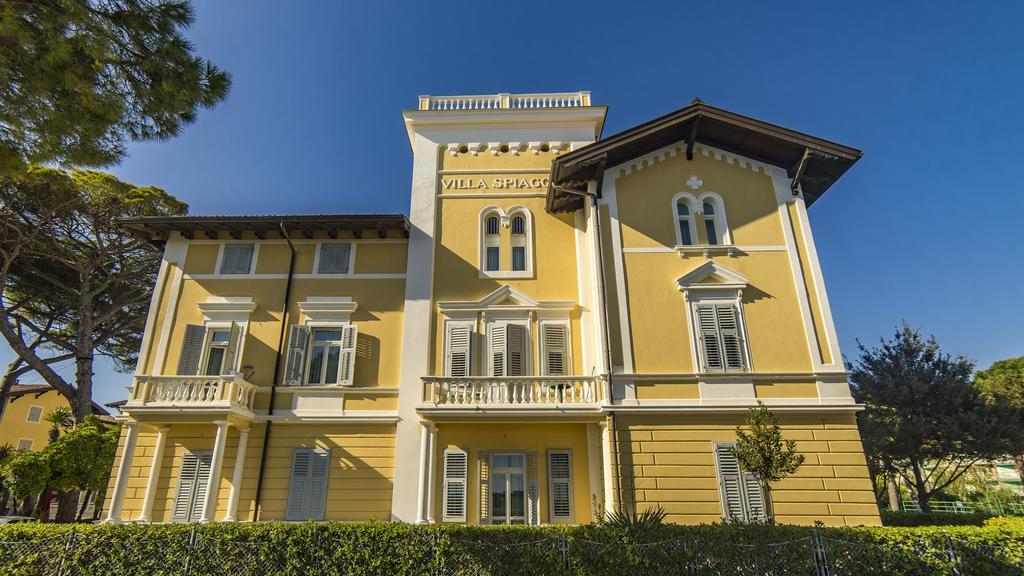 Hotel Ville Bianchi Grado Buitenkant foto