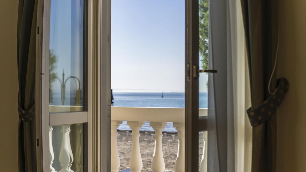 Hotel Ville Bianchi Grado Buitenkant foto
